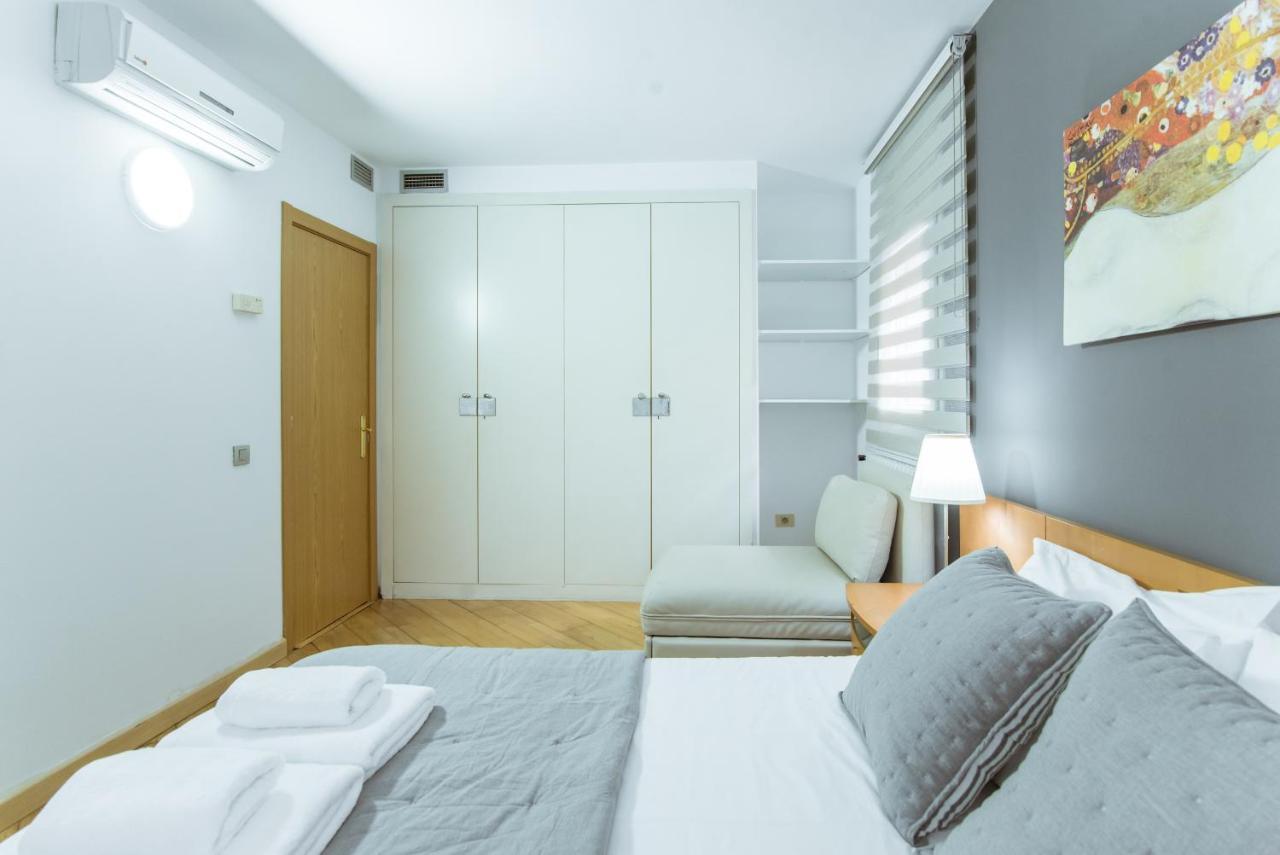 Two Bedroom Townhouse Within 10Min Walk From Beach Barcelona Luaran gambar
