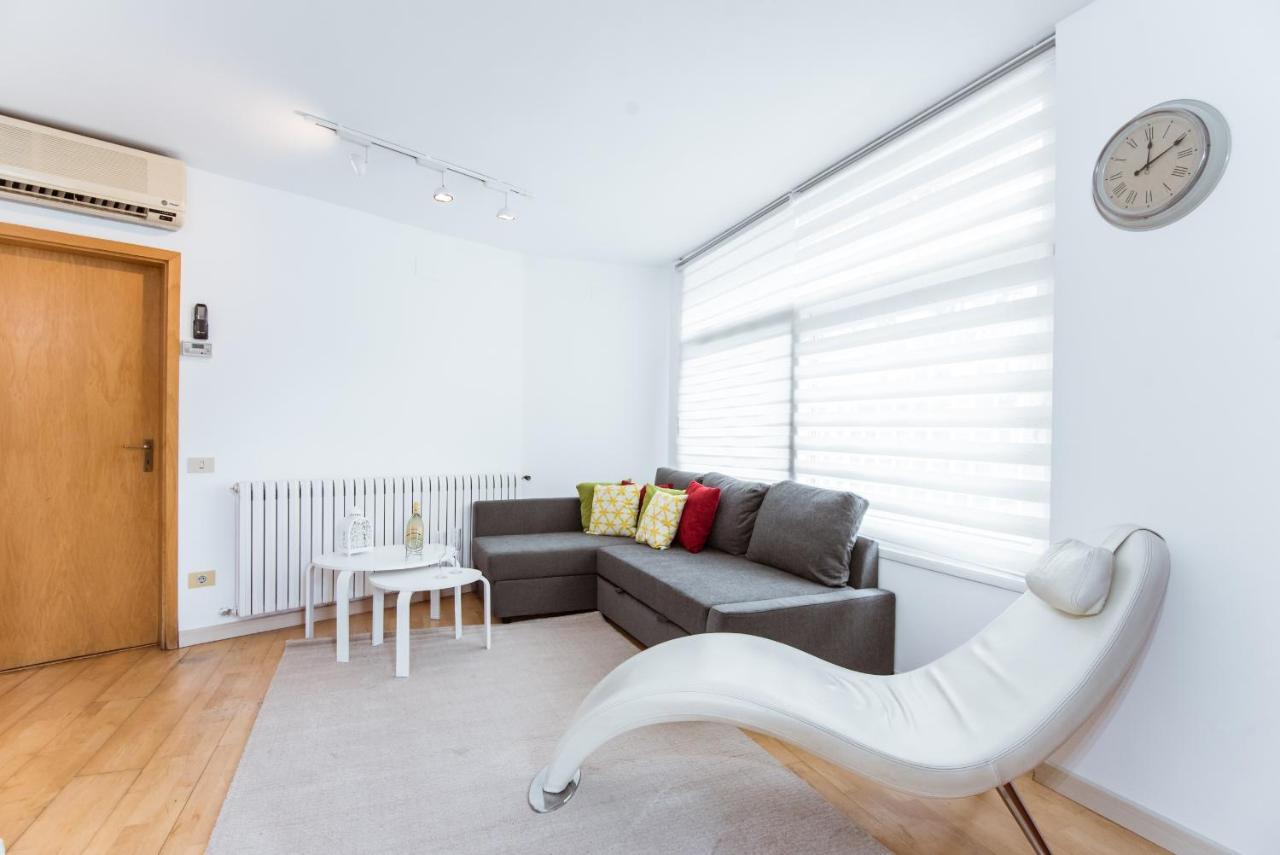 Two Bedroom Townhouse Within 10Min Walk From Beach Barcelona Luaran gambar