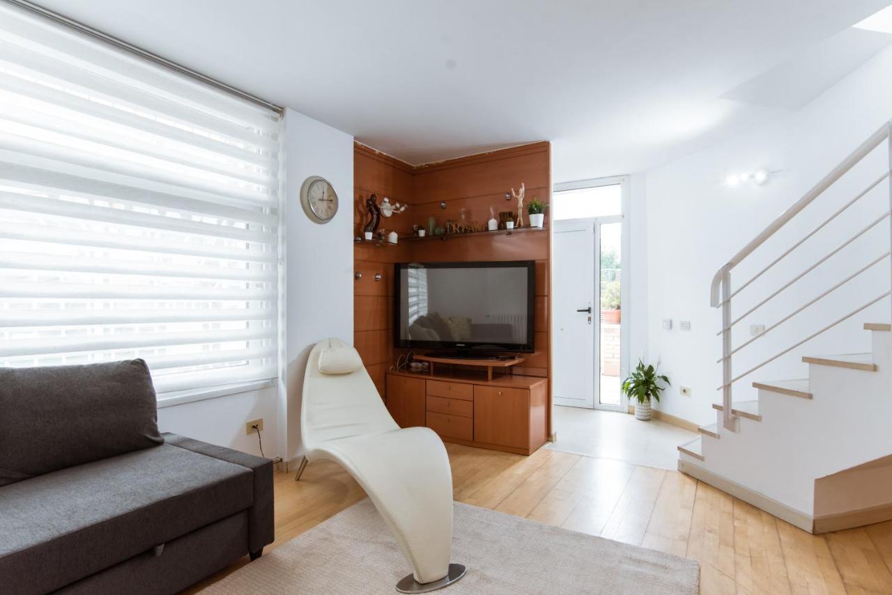 Two Bedroom Townhouse Within 10Min Walk From Beach Barcelona Luaran gambar