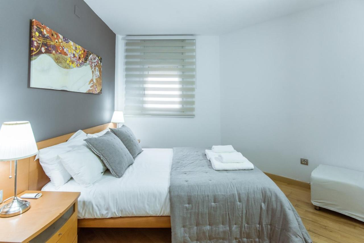 Two Bedroom Townhouse Within 10Min Walk From Beach Barcelona Luaran gambar